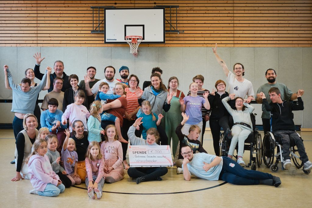 20251012_XT504911_2560px